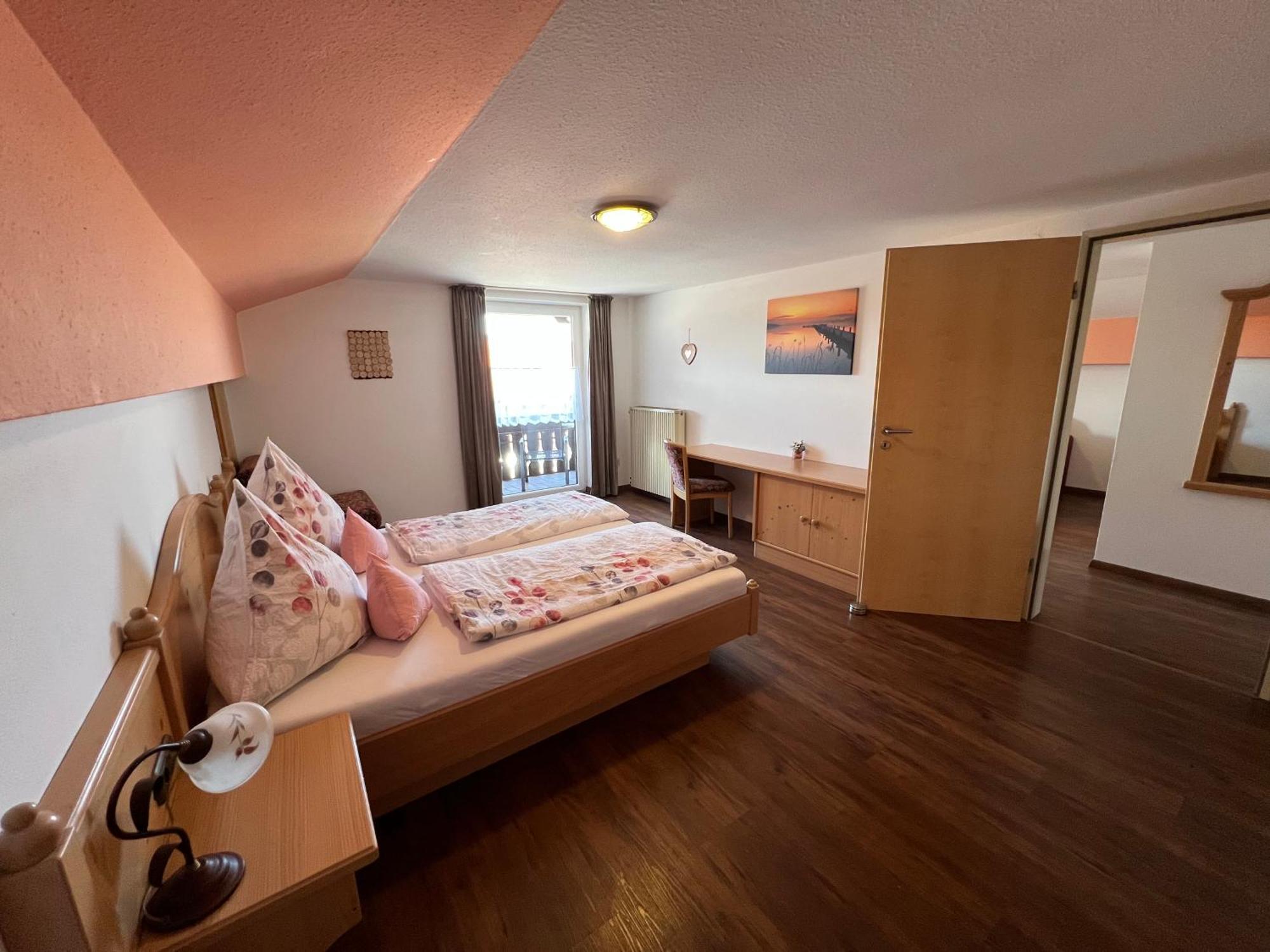 Gaestehaus-Pension Keiss Hopferau Bagian luar foto